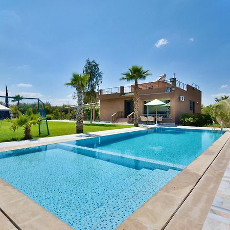 Ferme De Vacances Avec Une Grande Villa A Marrakech 마라케시 외부 사진
